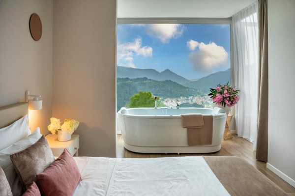 ROTA APARTMENTS: Appartamento con Vista Montagna